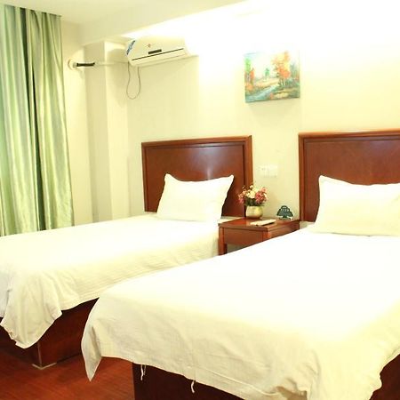 Greentree Inn Guangdong Shantou Gurao Gugui Road Business Hotel Екстер'єр фото