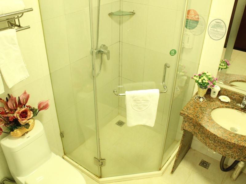 Greentree Inn Guangdong Shantou Gurao Gugui Road Business Hotel Екстер'єр фото