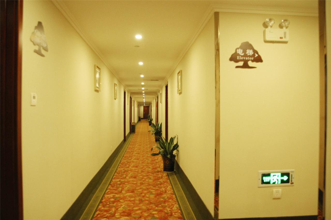 Greentree Inn Guangdong Shantou Gurao Gugui Road Business Hotel Екстер'єр фото