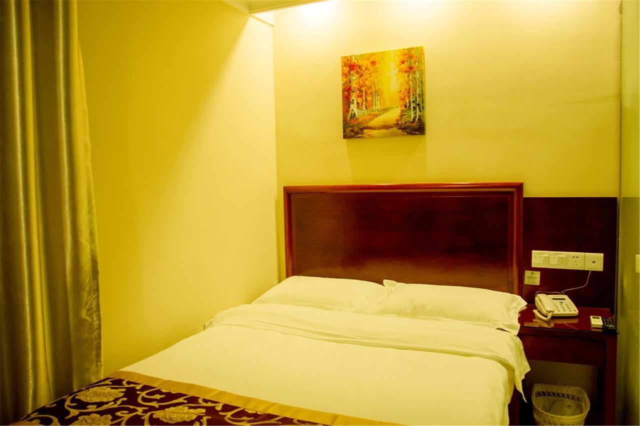 Greentree Inn Guangdong Shantou Gurao Gugui Road Business Hotel Екстер'єр фото
