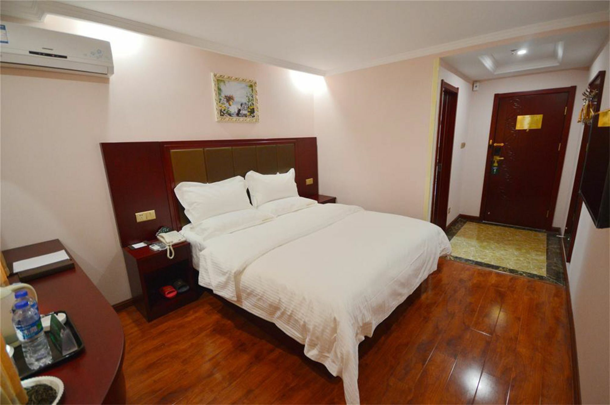 Greentree Inn Guangdong Shantou Gurao Gugui Road Business Hotel Екстер'єр фото